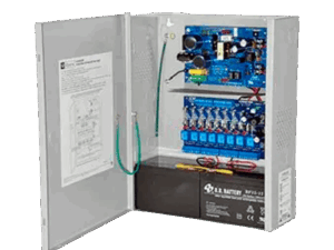 Controlador de acceso, Altronix, con fuente de alimentación, cargador, 8 salidas de relé, de clase 2 con fusible, 12/24VDC-4A, 115VAC, carcasa BC400, AL400ULACM
